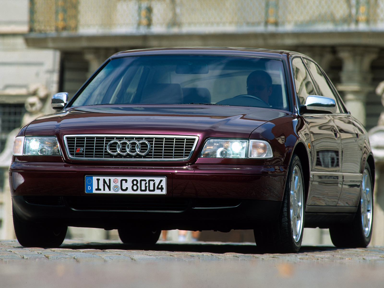 Audi D2 S8: AHC/AKH 40 valve V8 engine