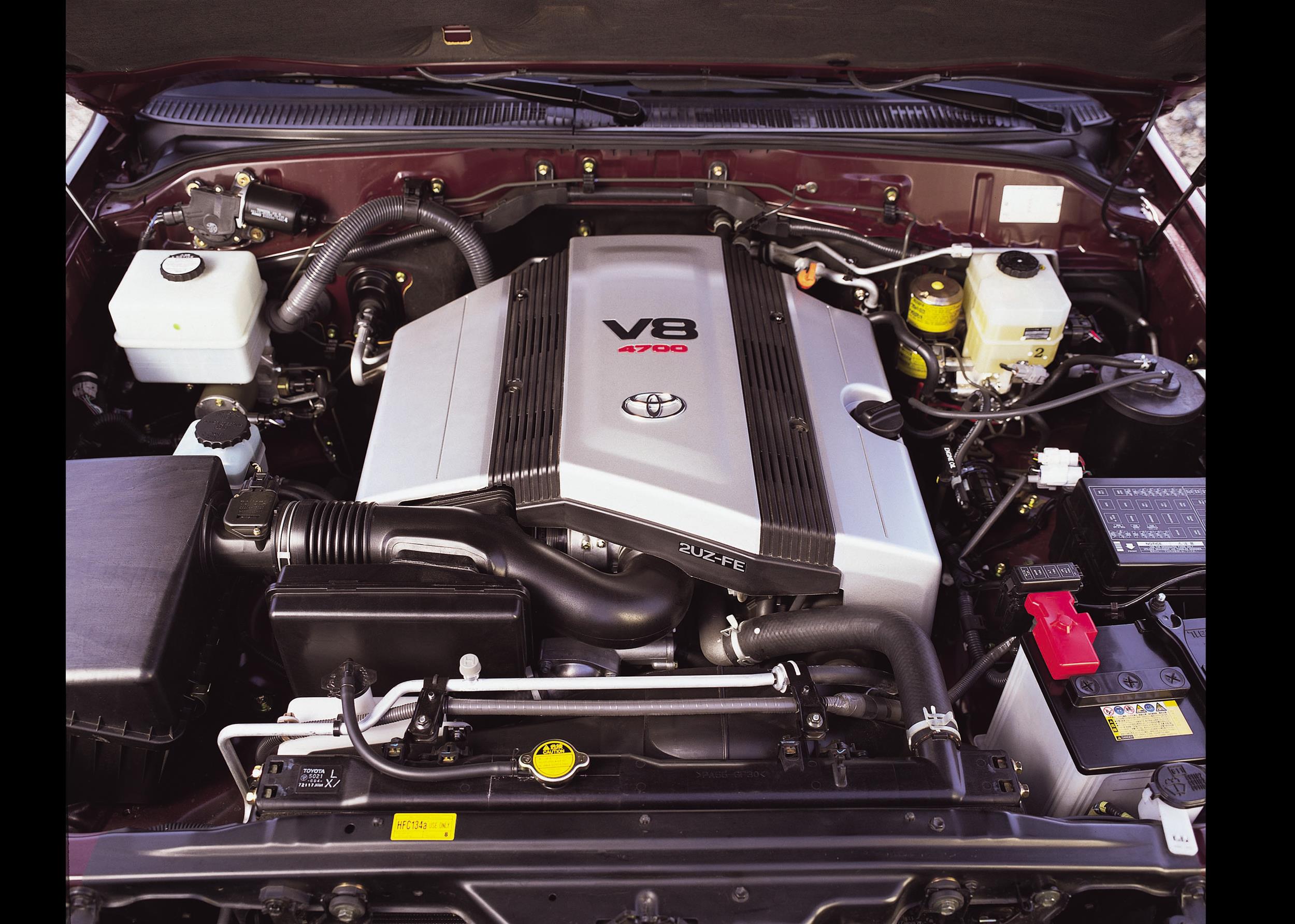 2UZ-FE Toyota engine