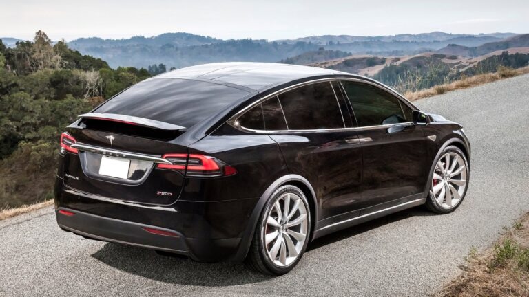 Recalls & faults: Tesla Model X (2017-20)