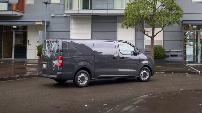 Recalls & faults: Peugeot EK0 e-Expert (2024)