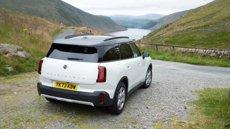 Recalls & faults: MINI U25 Countryman (2023-on)