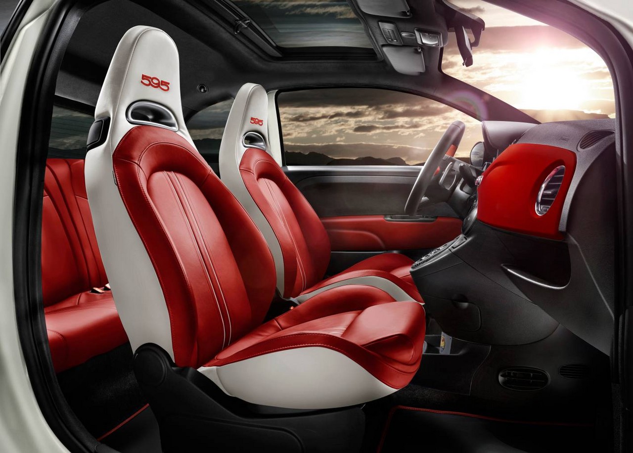 Videos: Abarth 595 (2014-15)