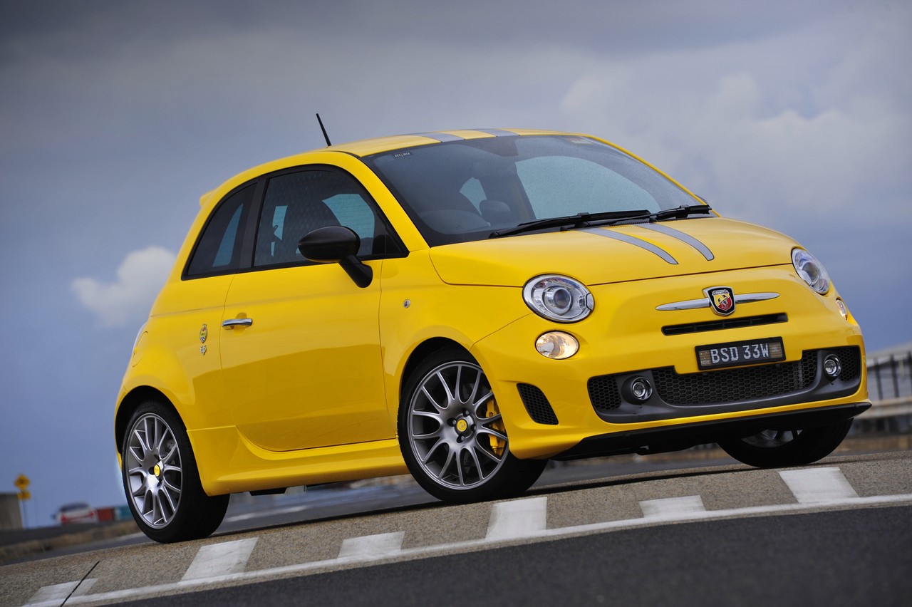 Review: Abarth 695 Tributo Ferrari (2011-12)