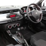 alfaromeo_giulietta_2011_ser2_11