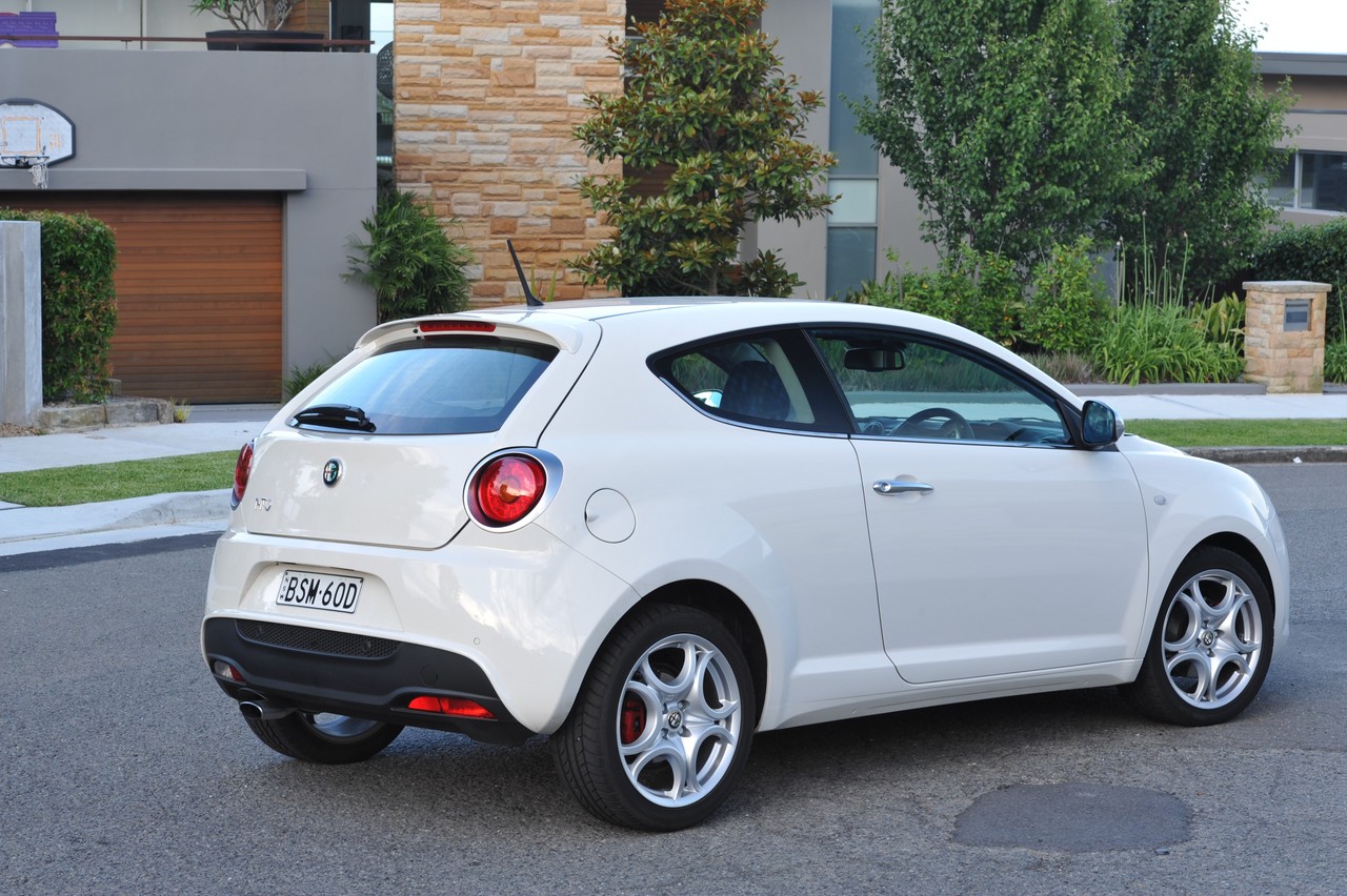 Videos: Alfa Romeo MiTo (2009-16)