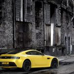 astonmartin_v12vantage_2010_ser2_02