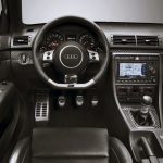 audi_rs4_b7_ser1_08