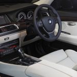 bmw_5seriesgranturismo_f07_ser1_07