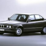 bmw_5seriessedan_e34_ser1_01