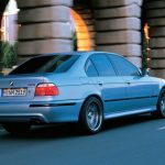 bmw_m5sedan_e39_ser1_06
