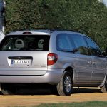 chrysler_grandvoyager_rs_ser1_04
