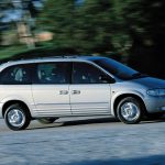chrysler_grandvoyager_rs_ser1_09