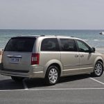 chrysler_grandvoyager_rt_ser1_02