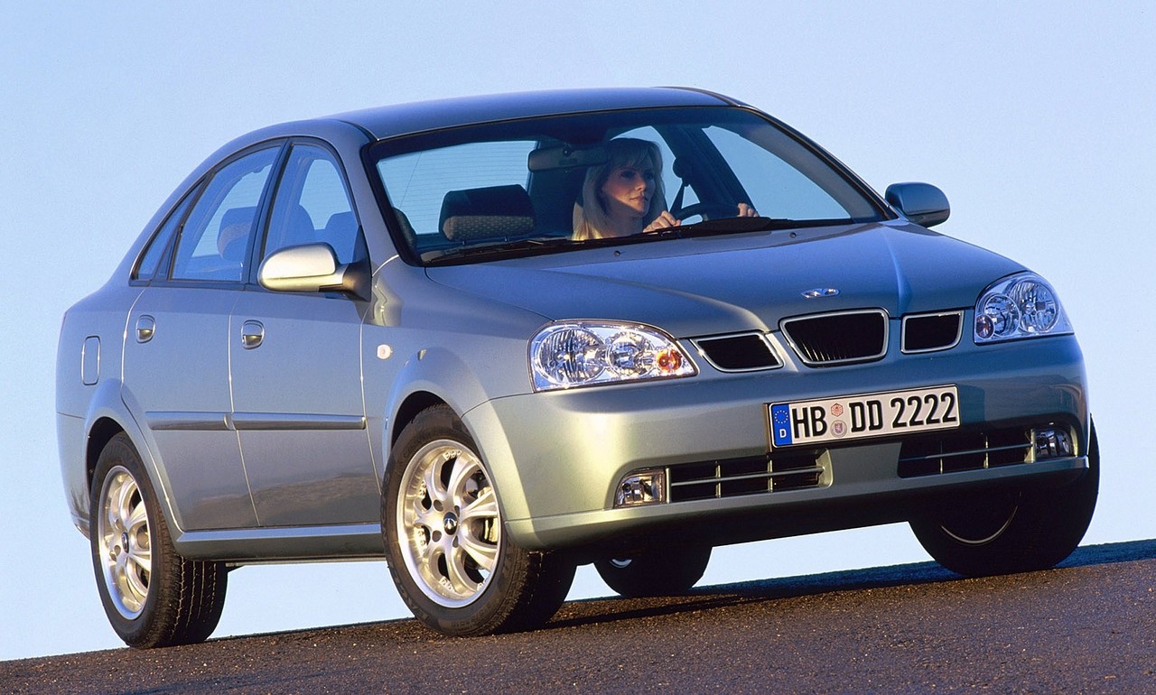 Review: Daewoo Lacetti (2003-04)