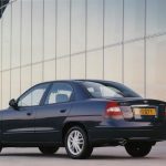 daewoo_nubira_1997_ser2_04