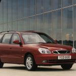 daewoo_nubira_1997_ser2_08