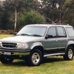 ford_explorer_1996_ser1_02
