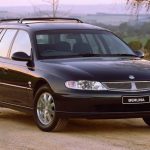 holden_berlina_vx_ser1_04