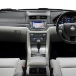 holden_calais_ve_ser2_05