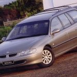 holden_commodore_vt_ser2_01