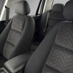 holden_crewman_vz_ser1_07