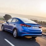 hyundai_elantra_2016_ser1_08