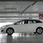 hyundai_i40tourer_vf_ser1_02