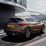 infiniti_q30_2016_ser1_12