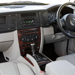 jeep_commander_xh_ser1_12