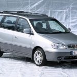 kia_carens_2000_ser1_03