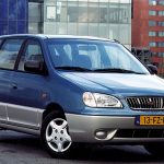 kia_carens_2000_ser1_04