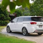 kia_carnival_2015_ser1_12