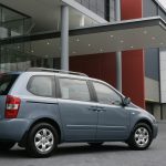 kia_carnival_vq_ser1_02