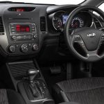 kia_cerato_2013_ser1_05