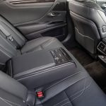 lexus_es_xv70_ser1_08