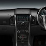 mahindra_xuv500_w8_ser2_02