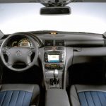 mercedesamg_cclasssedan_w203_ser1_09