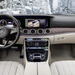 mercedesbenz_eclassallterrain_s213_ser1_04