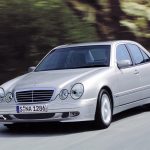 mercedesbenz_eclasssedan_w210_ser2_03