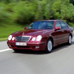 mercedesbenz_eclasssedan_w210_ser2_09