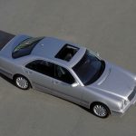 mercedesbenz_eclasssedan_w210_ser2_10