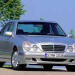 mercedesbenz_eclasssedan_w210_ser2_11