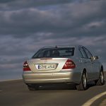 mercedesbenz_eclasssedan_w211_ser1_02