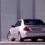 mercedesbenz_eclasssedan_w211_ser1_11