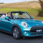 mini_convertible_f57_ser1_04