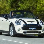 mini_convertible_f57_ser1_09