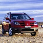 mitsubishi_outlander_mk1_ser1_03