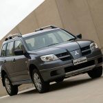 mitsubishi_outlander_mk1_ser2_01
