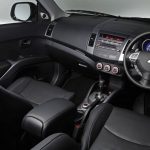 mitsubishi_outlander_mk2_ser1_12