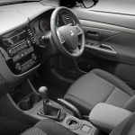 mitsubishi_outlander_mk3_ser1_02